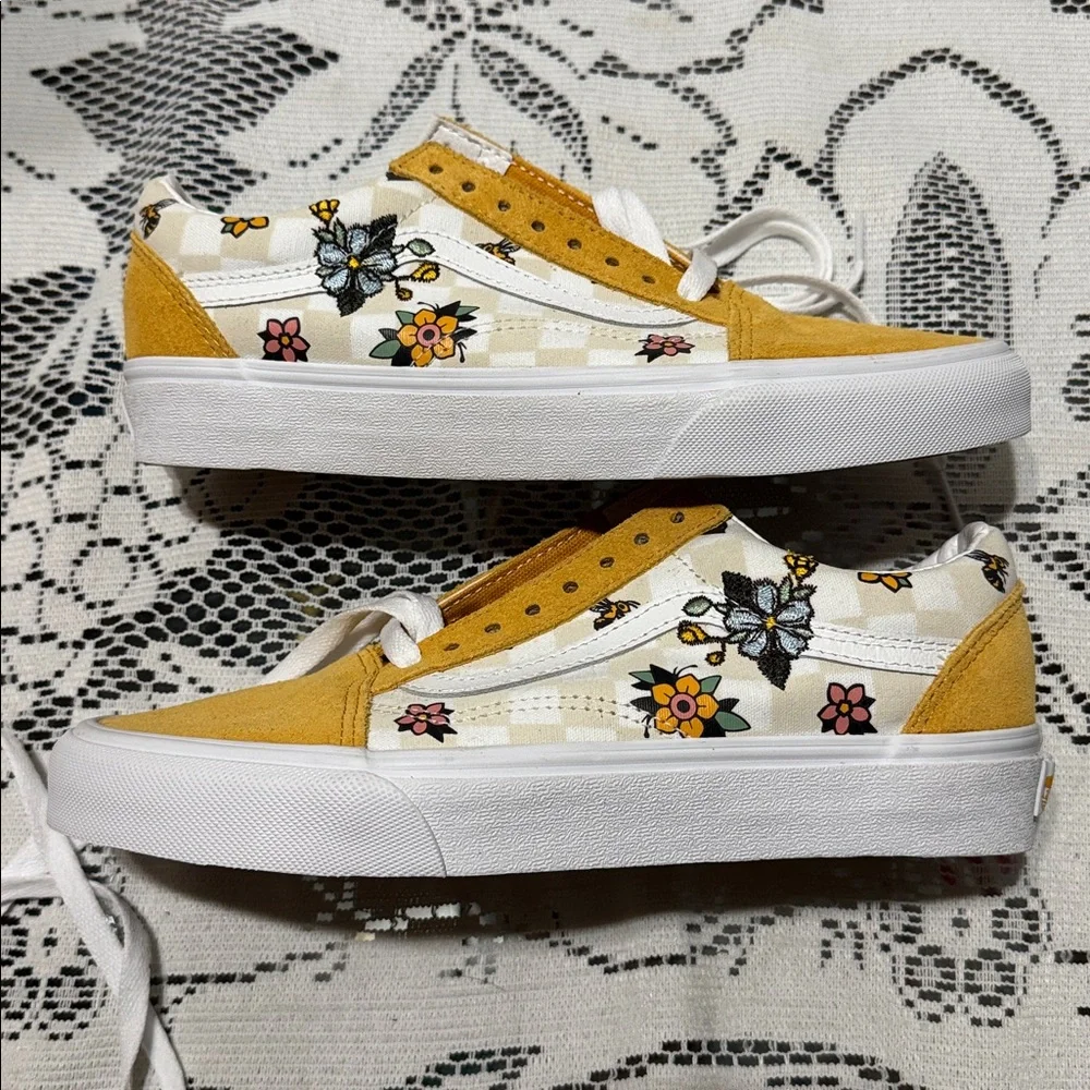 Vans Old Skool Checkerboard Floral Bee Mustard Yellow Sneakers Women 8.0 Men 6.5 - Picture 4 of 6
